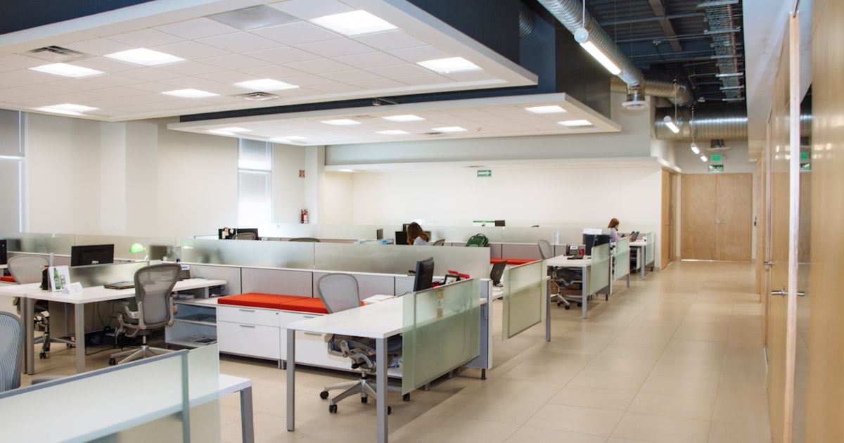 Commercial space with durable seamless flooring under high traffic